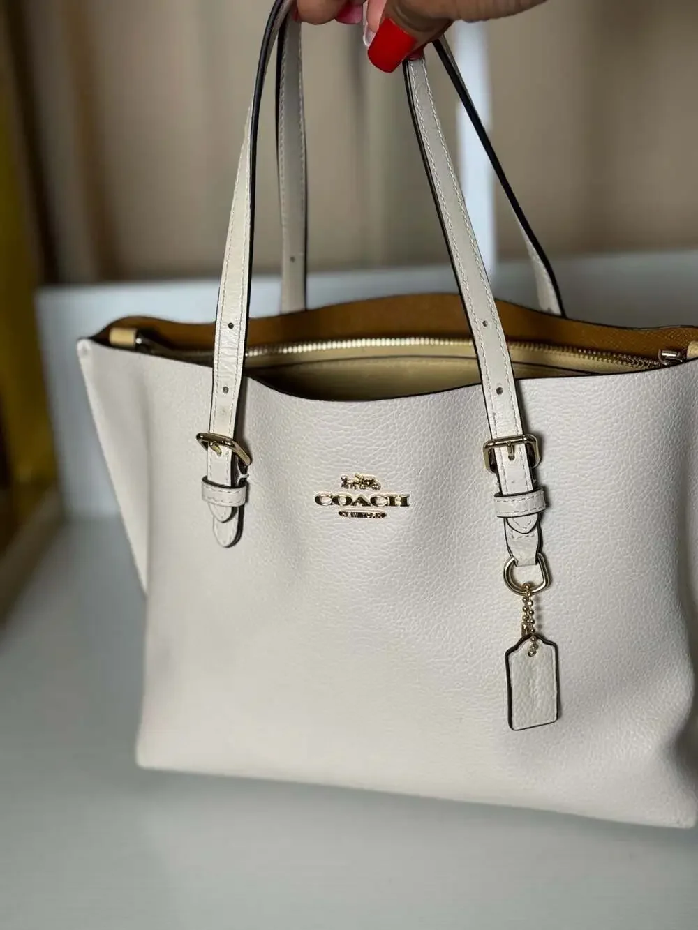 Coach Mollie Tote 25 in Chalk Light Saddle Leather